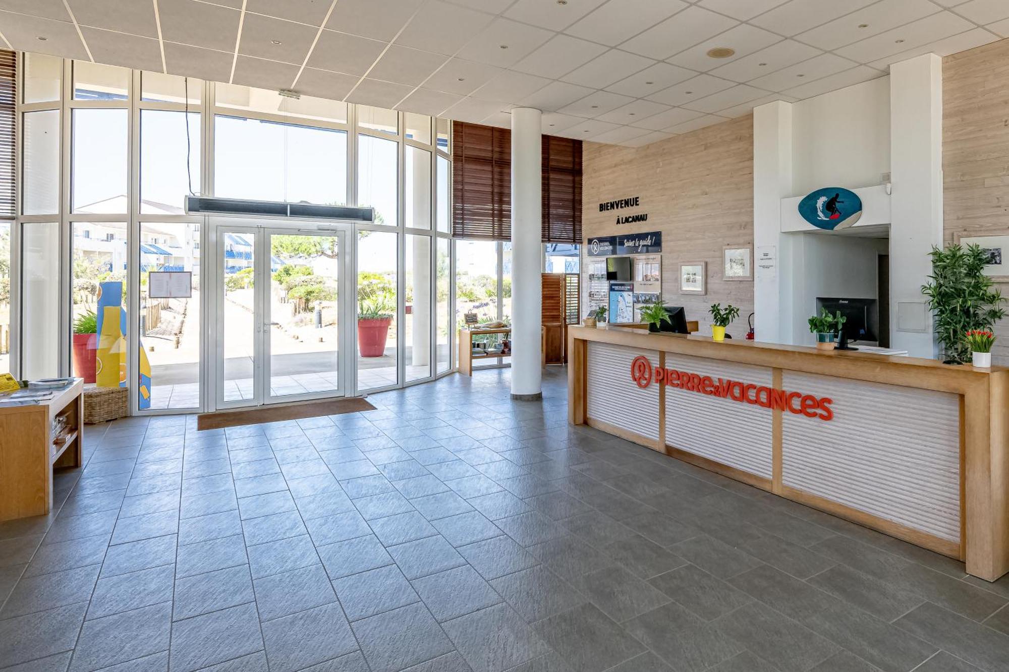 לאקאנו Residence Pierre & Vacances Bleu Marine מראה חיצוני תמונה